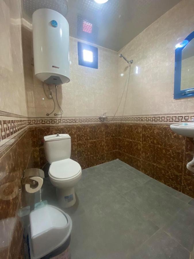elite palace plus hotel Batoumi Extérieur photo