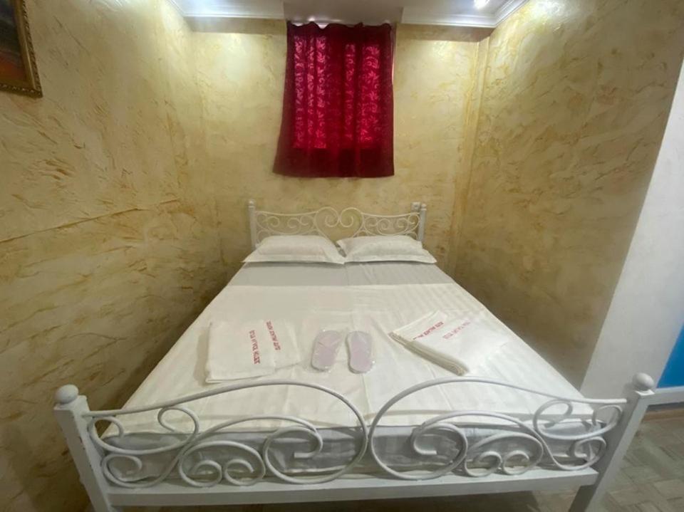 elite palace plus hotel Batoumi Extérieur photo
