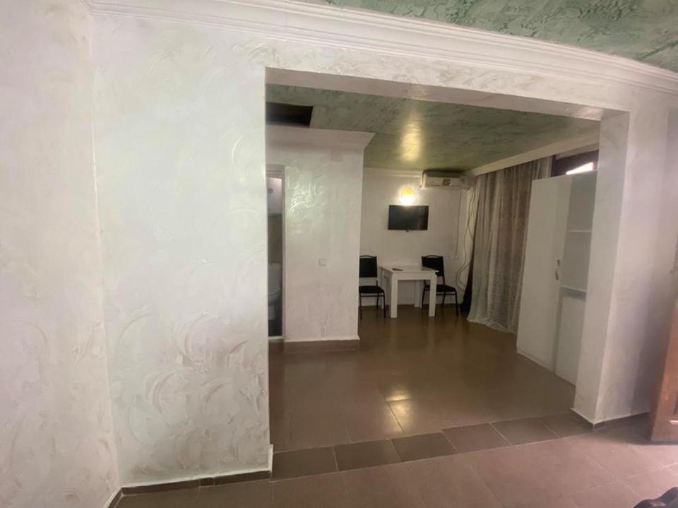 elite palace plus hotel Batoumi Extérieur photo